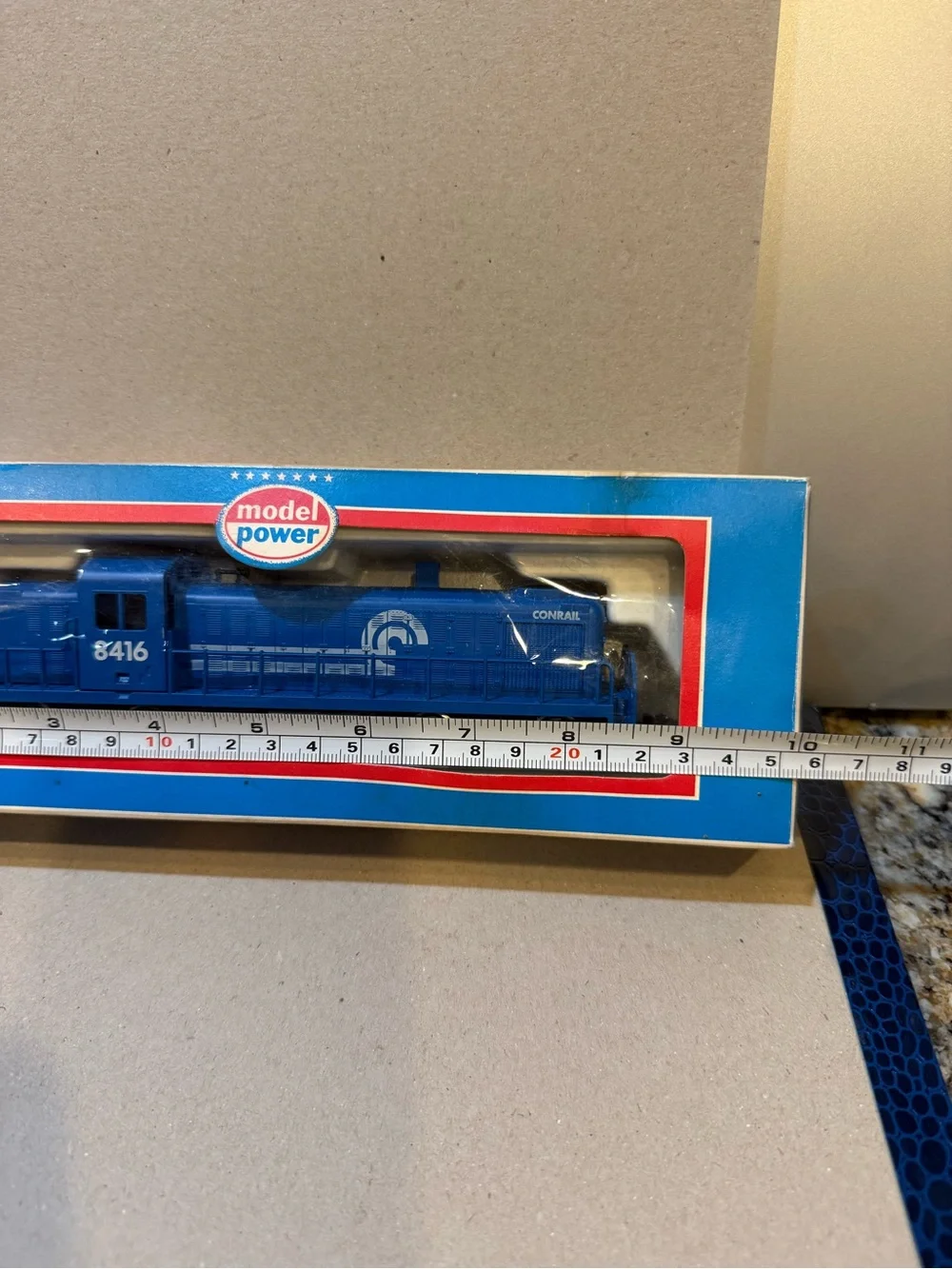HO Scale Model Power, Alco RS-2 Diesel Locomotive, Conrail # 8416 - 6845 New